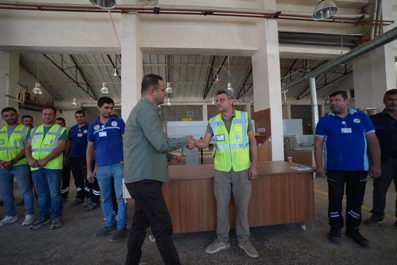 Muğla Büyükşehir Belediyesi Genel Sekreteri Tayfun Yılmaz Sahada Belediye Personeliyle Buluştu 4